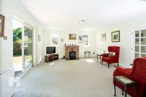 Photo 18- click for photo gallery